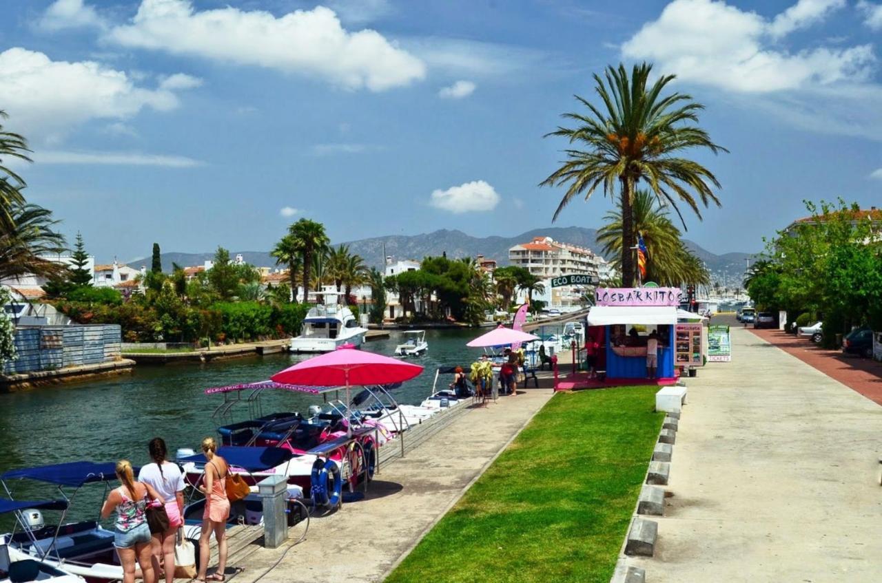 Apart-Rent Apartment Puig Rom 0149 Empuriabrava Esterno foto